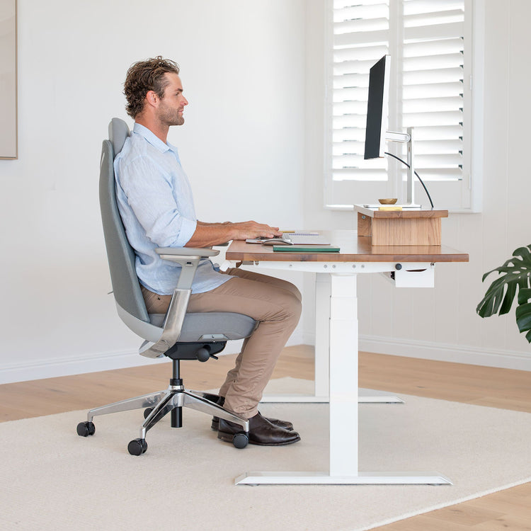 Pinnacle office chair light grey - Desky