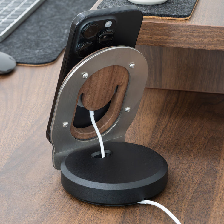 Desky Wooden Magsafe Stand