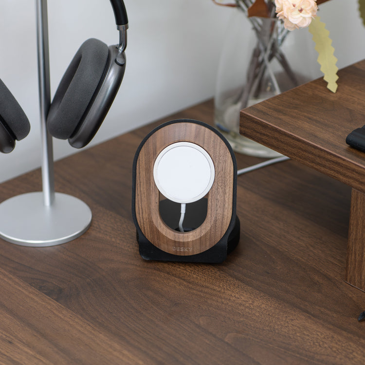 Desky Wooden Magsafe Stand