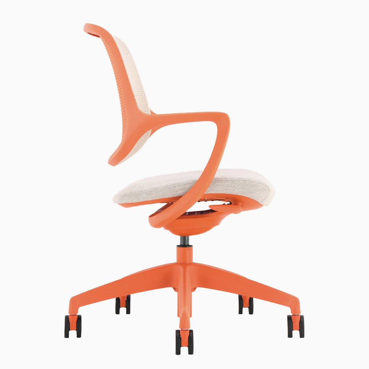 Evoque office desk chair in orange and white