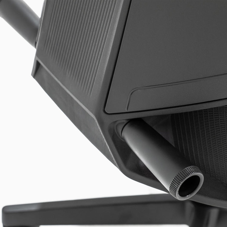 Adjustable lumbar support pro gaming chair all black