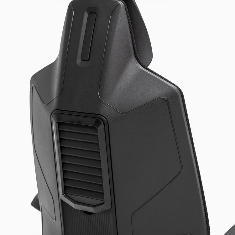 Pro + ergonomic gaming chair in black - Desky