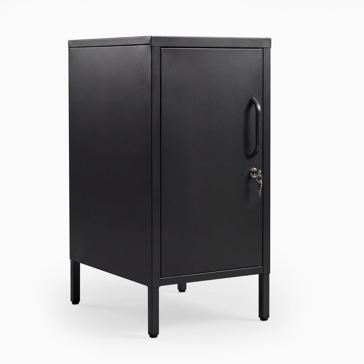 Sidekick metal locker left orientation in black