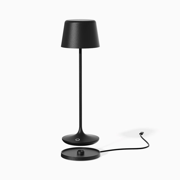 Desky cordless silhouette desk lamp in black