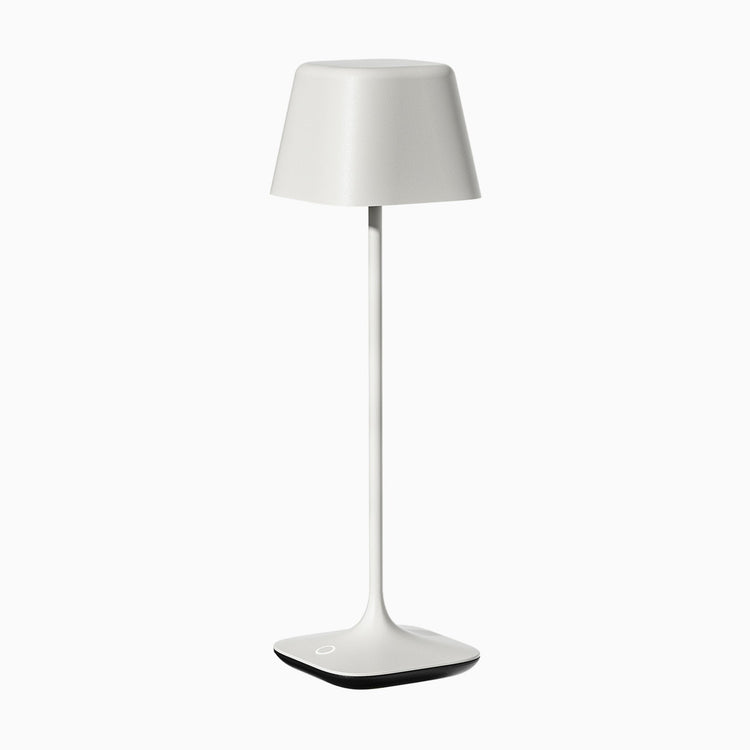 Desky Cube Cordless Desk Lamp in white