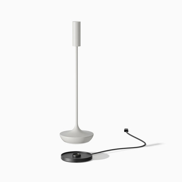 Desky slim cordless desk lamp with contact charging base in white