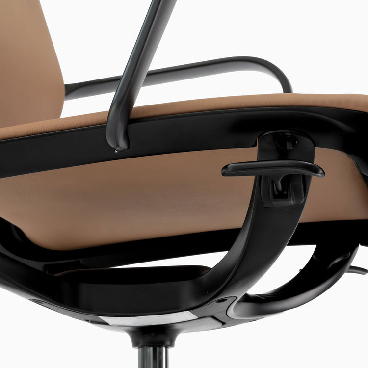 Desky Executive Meeting Chair